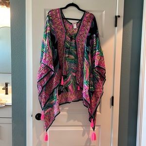 Lily Pulitzer Wrap with Tassels - 1 size
